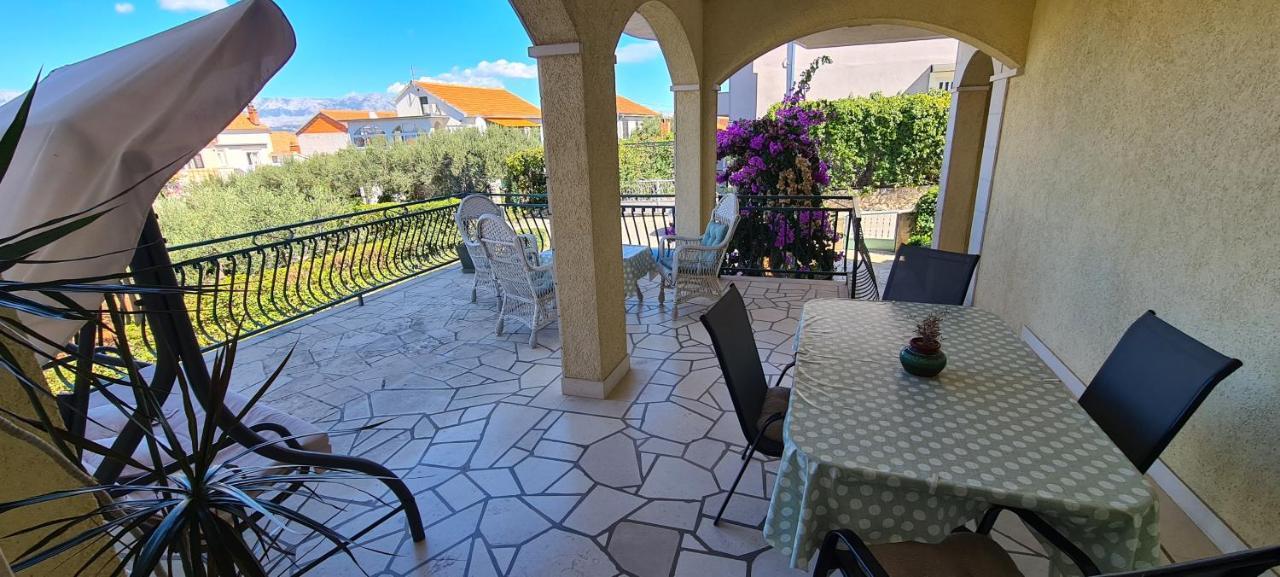 Apartmani Fani Supetar Exteriér fotografie