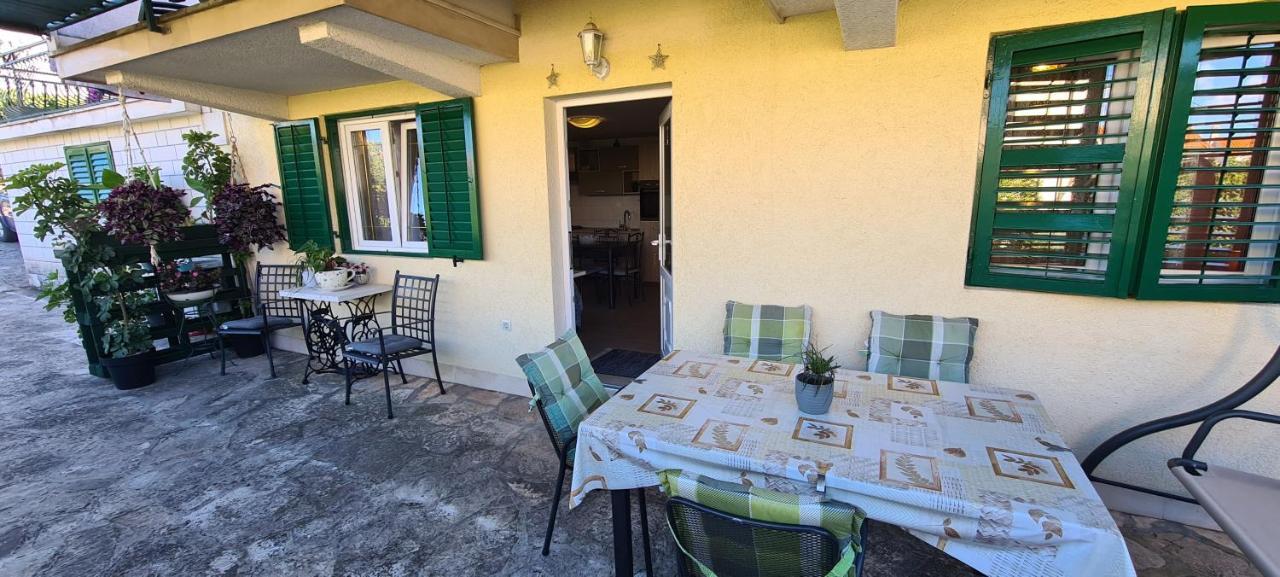 Apartmani Fani Supetar Exteriér fotografie